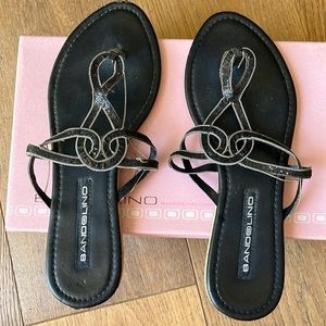Bandolino flat sandals